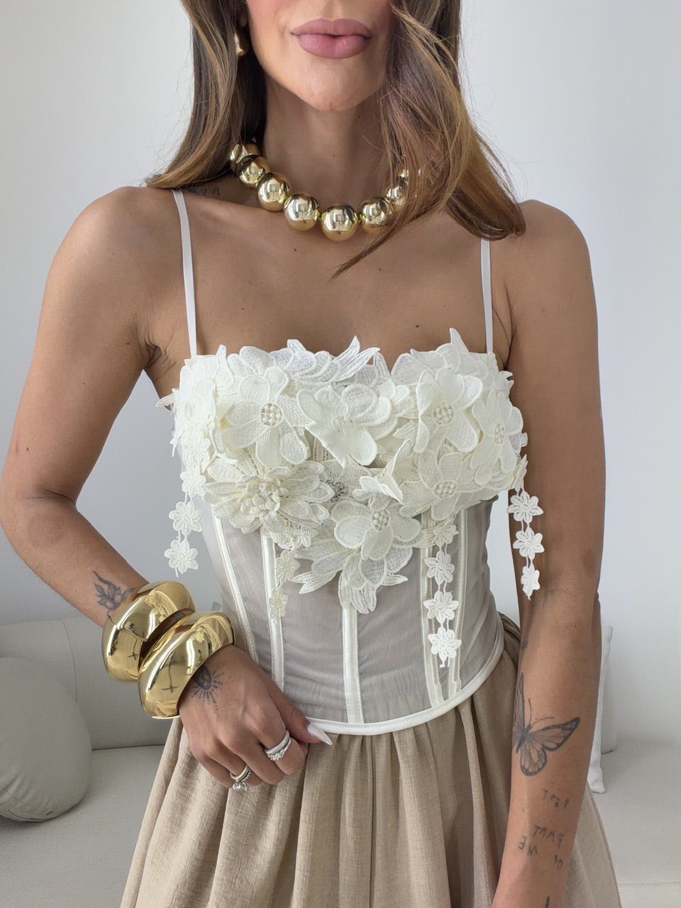 CORPETE PERLA FLORAL MARFIM