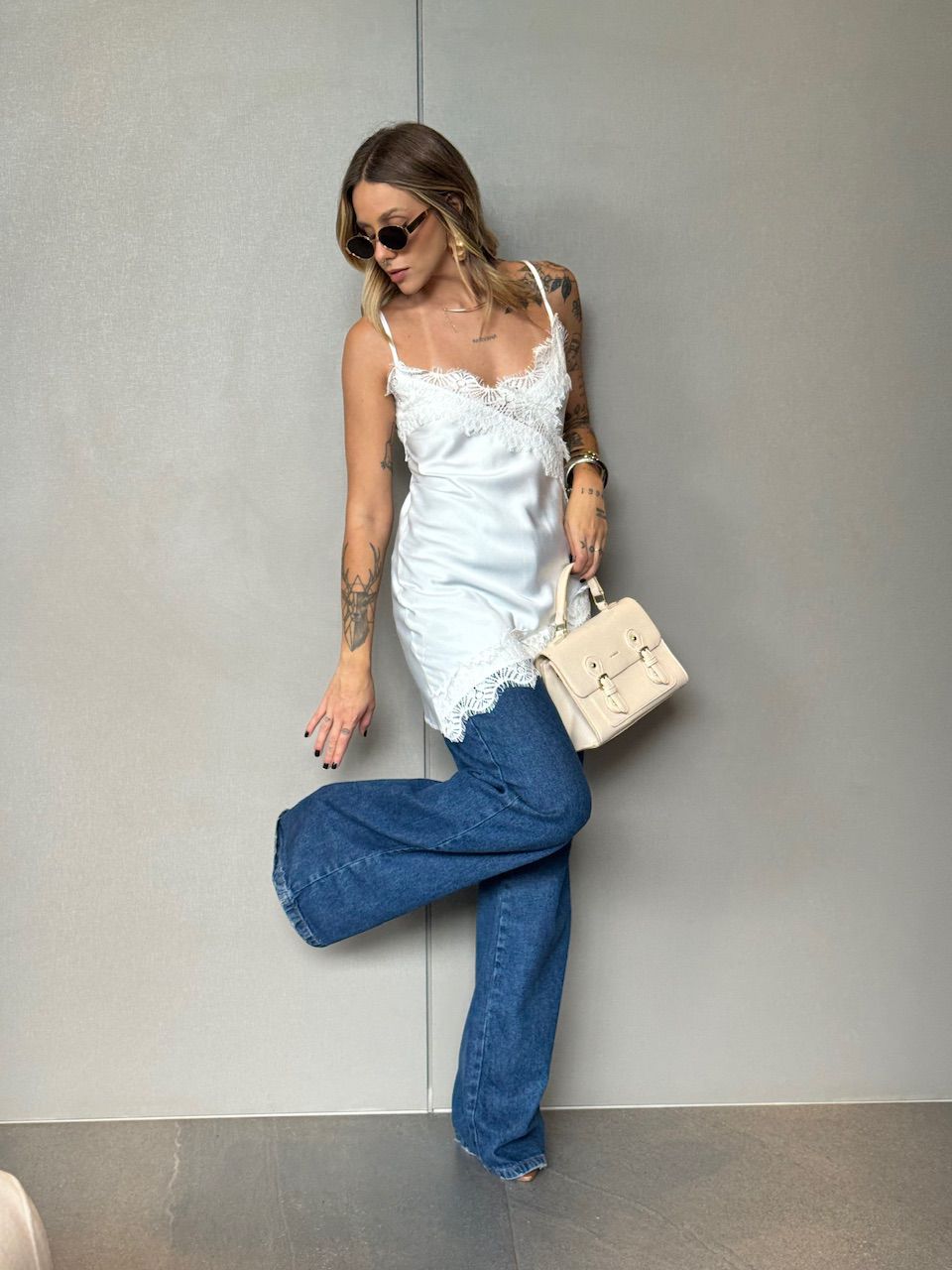 BLUSA ALANA ACETINADA OFF