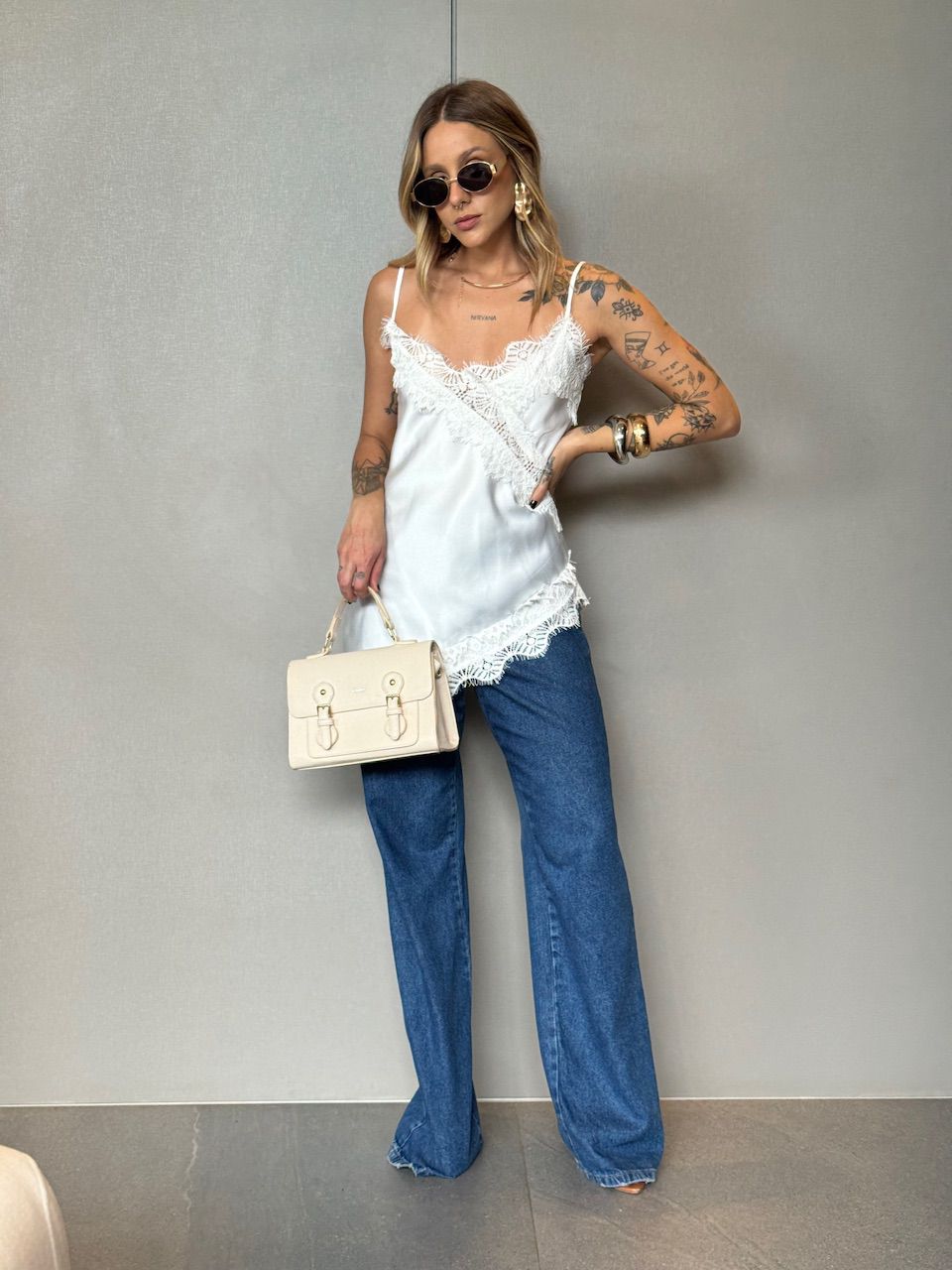 BLUSA ALANA ACETINADA OFF