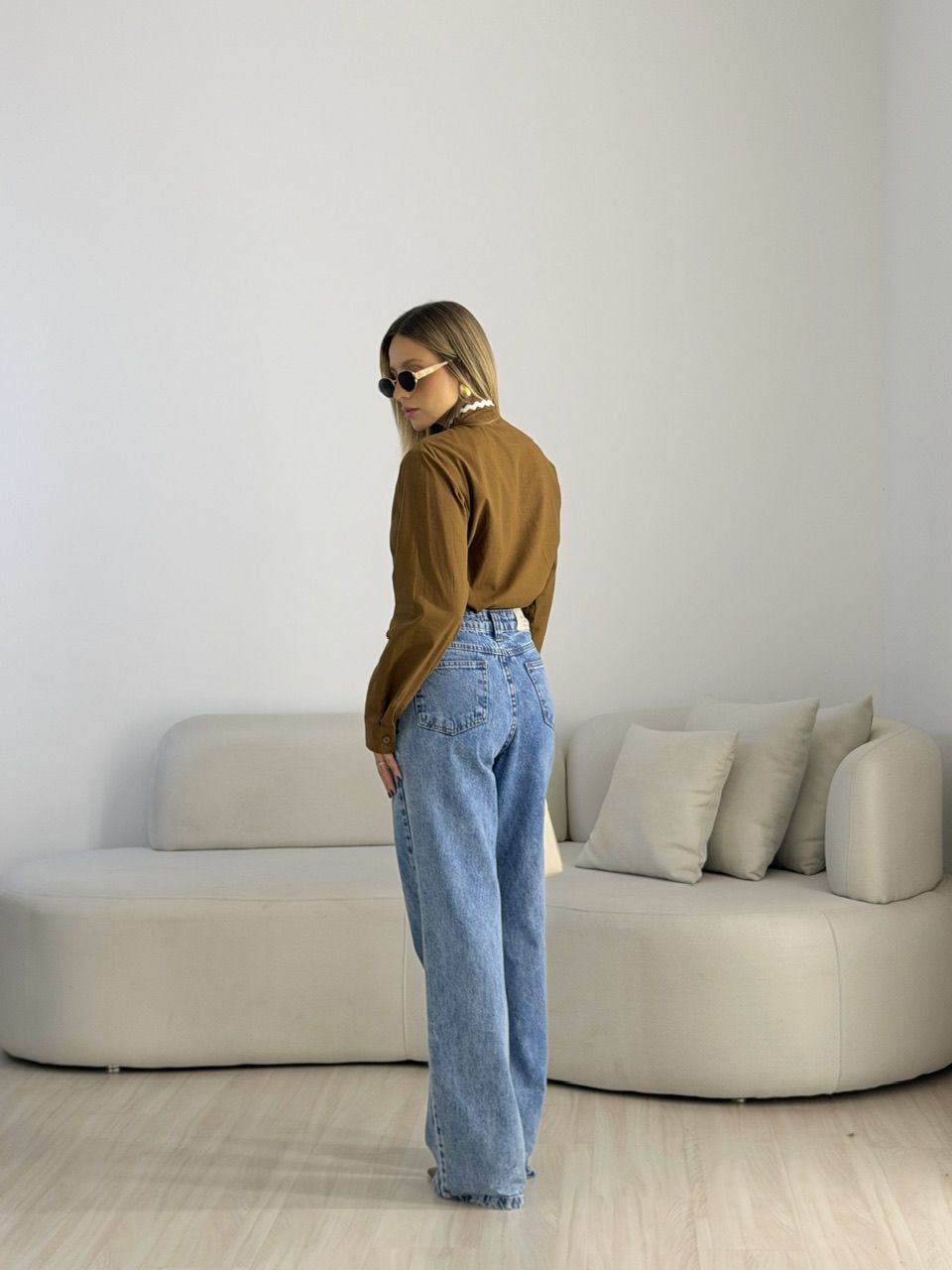 CAMISA PAOLA AMARRAÇÃO MARROM