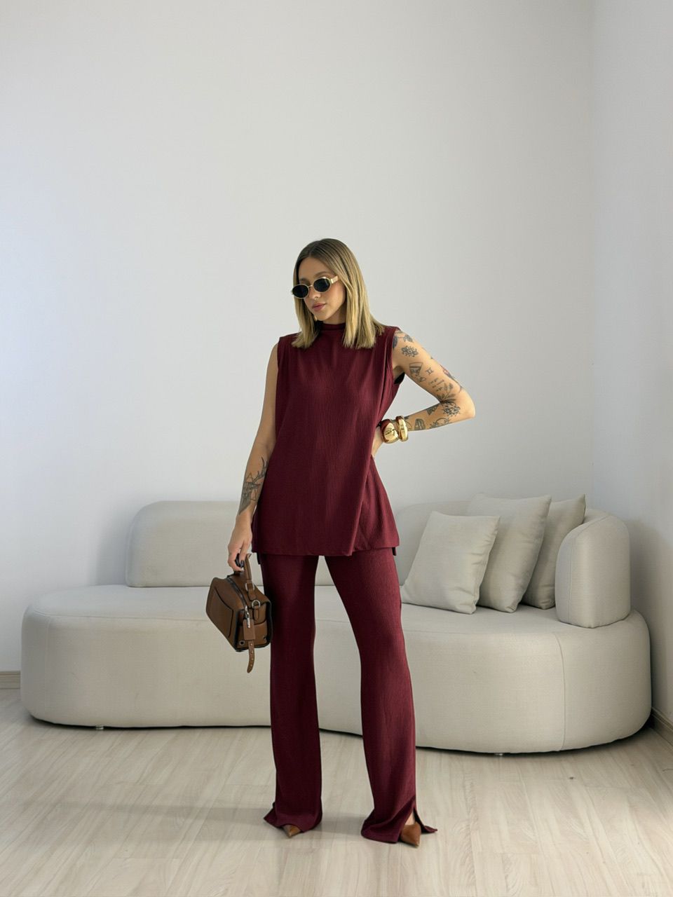 CONJUNTO MILENA BLUSA CALÇA VINHO