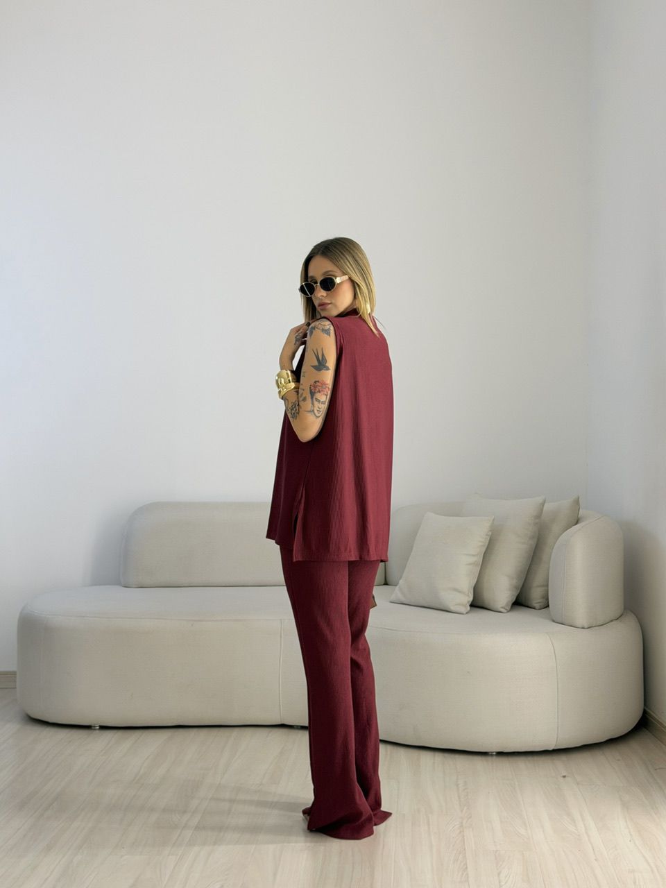 CONJUNTO MILENA BLUSA CALÇA VINHO