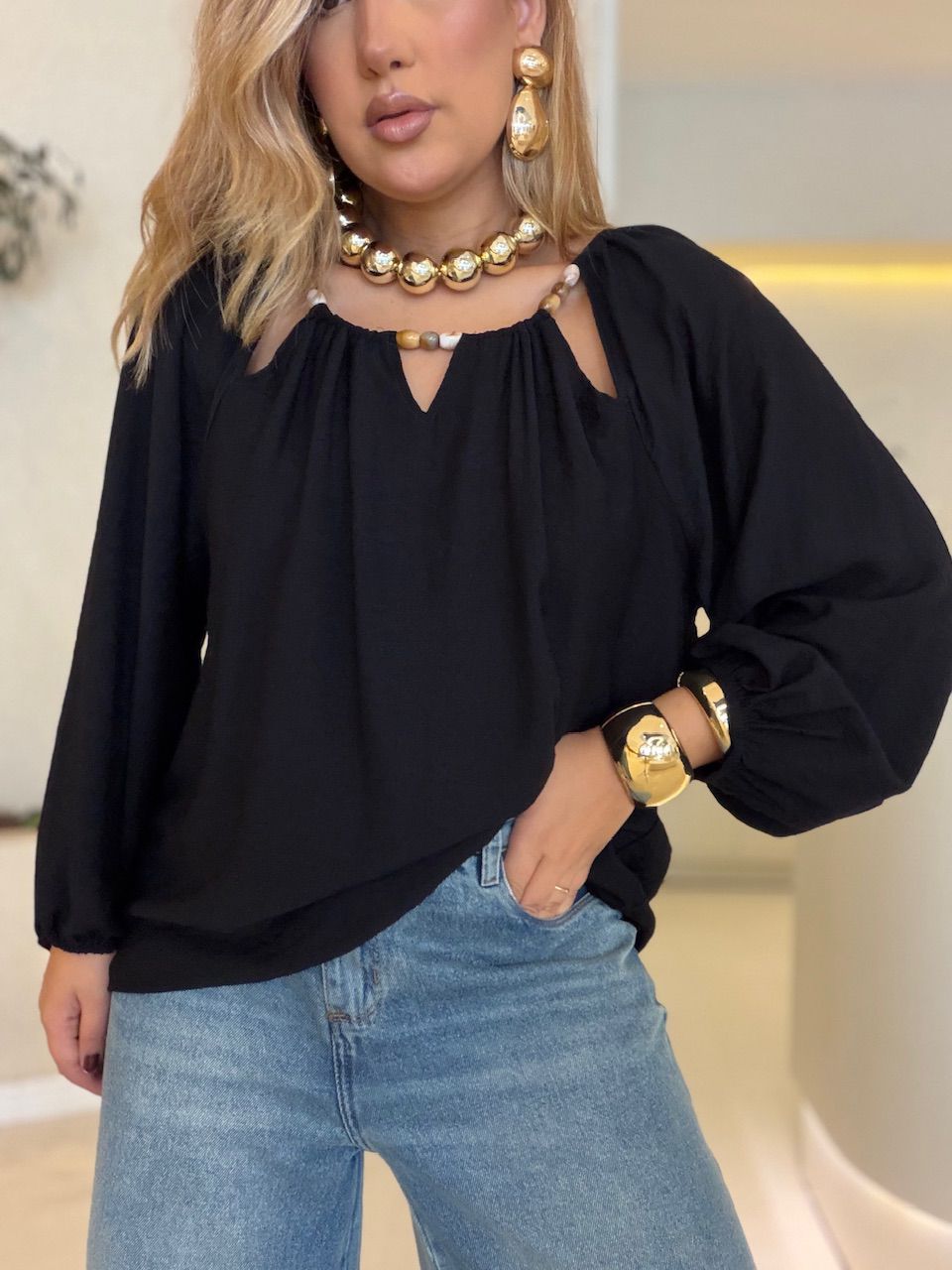 BATA NEUSA GOLA PRETA