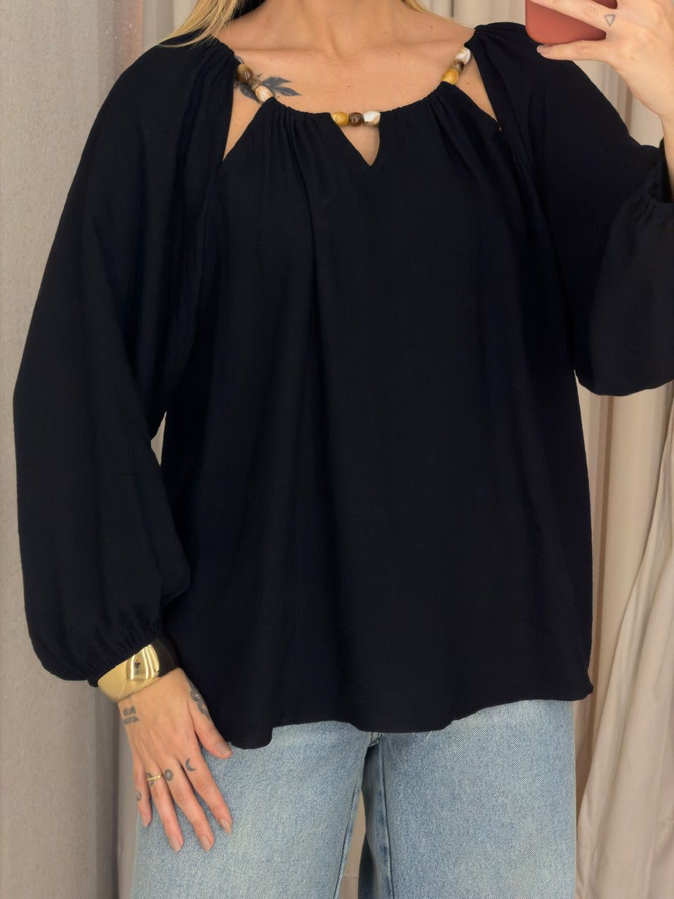 BATA NEUSA GOLA PRETA