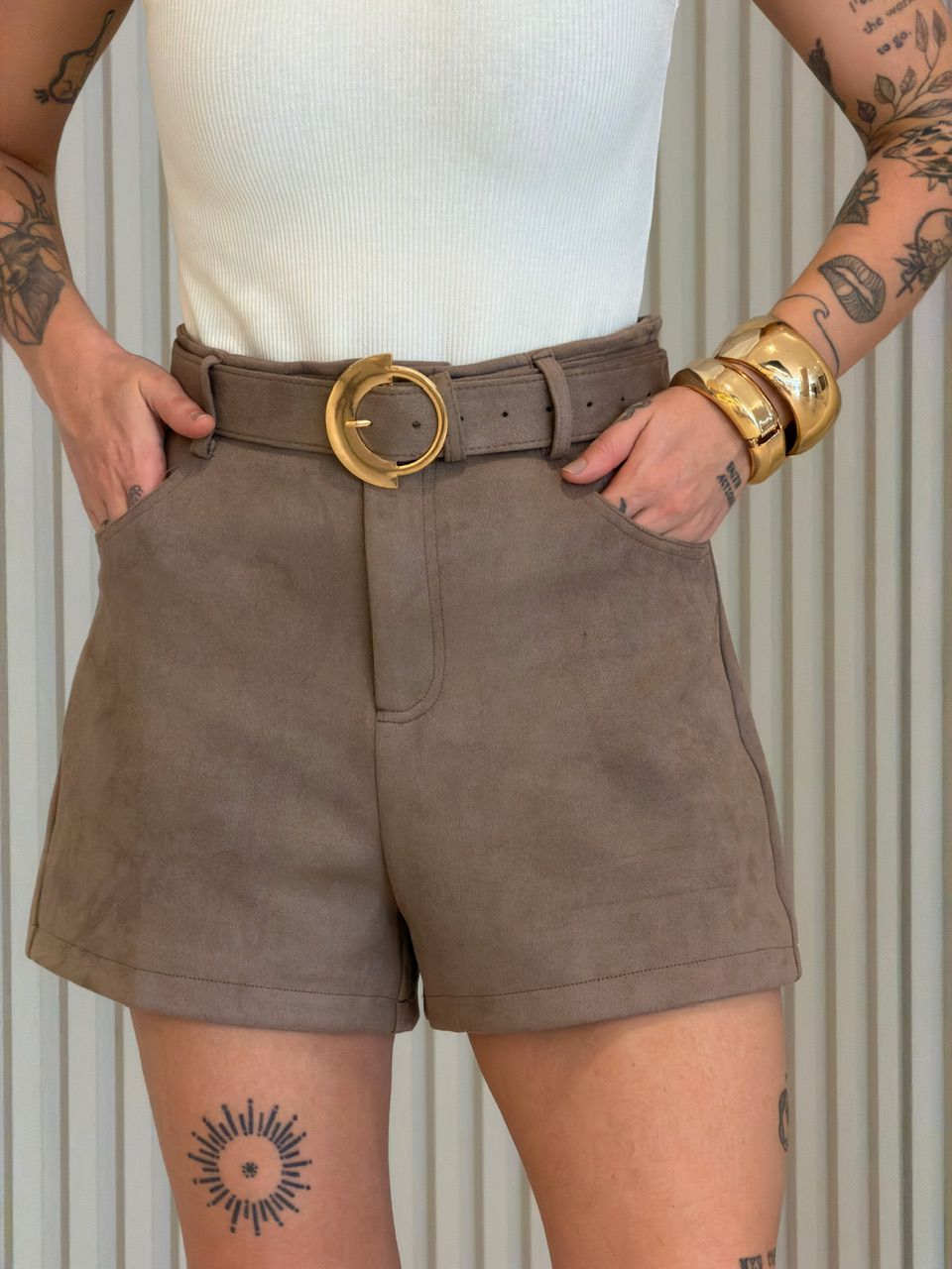 SHORT AMELIA CINTO CAQUI
