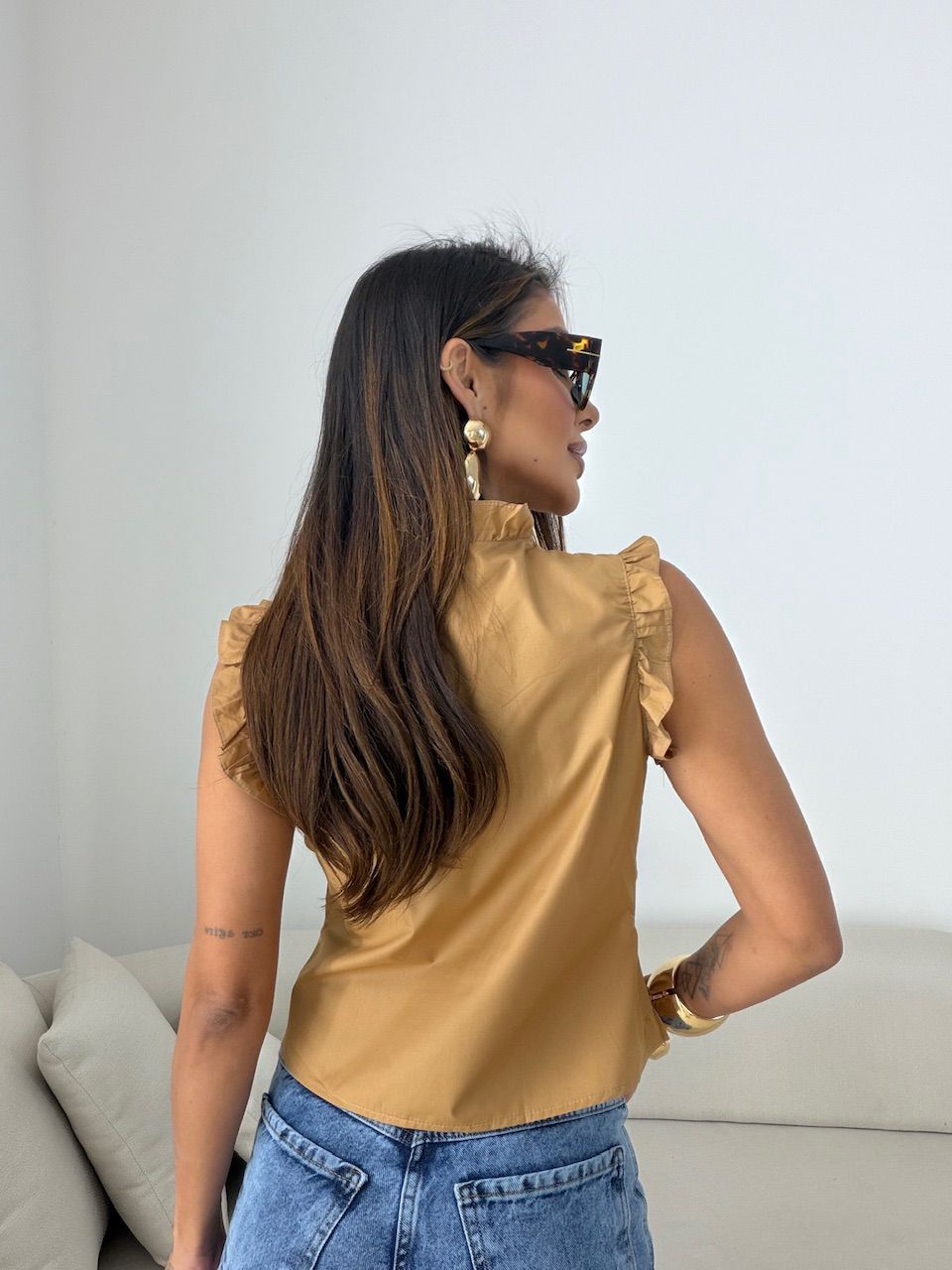 BLUSA EDUARDA BABADOS NUDE