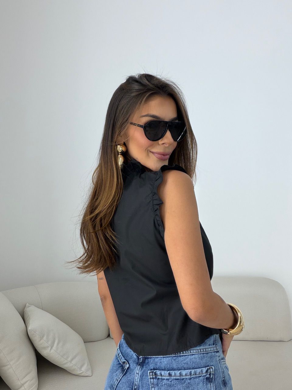 BLUSA EDUARDA BABADOS PRETA