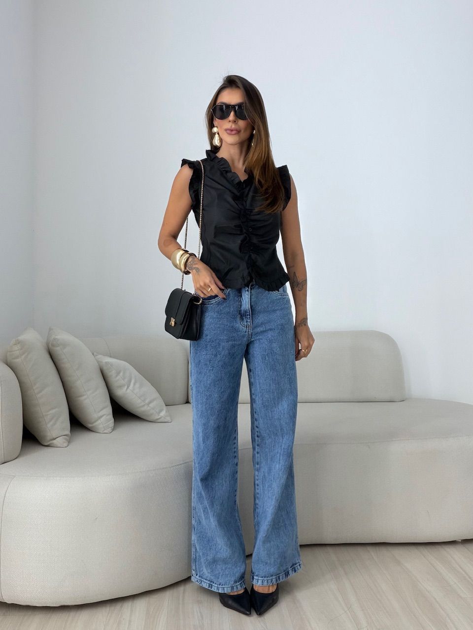 BLUSA EDUARDA BABADOS PRETA