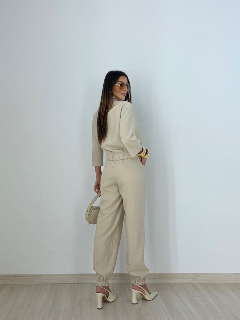 CONJUNTO DENISE JAQUETA CALÇA AREIA