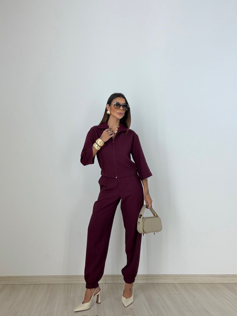 CONJUNTO DENISE JAQUETA CALÇA VINHO - 0077600168 - CAROLLA FERRARO