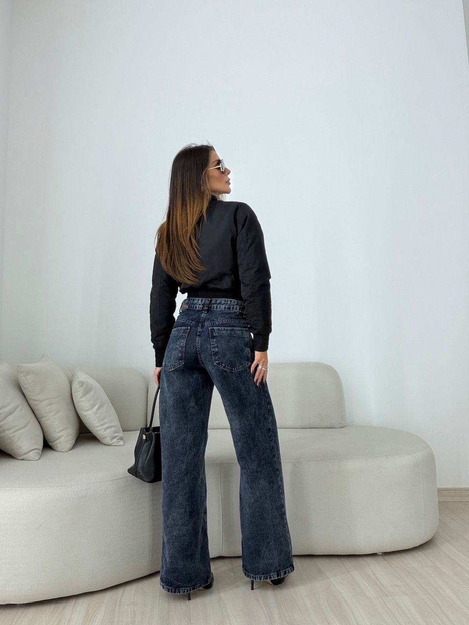 JAQUETA CECÍLIA PUNHOS PRETA