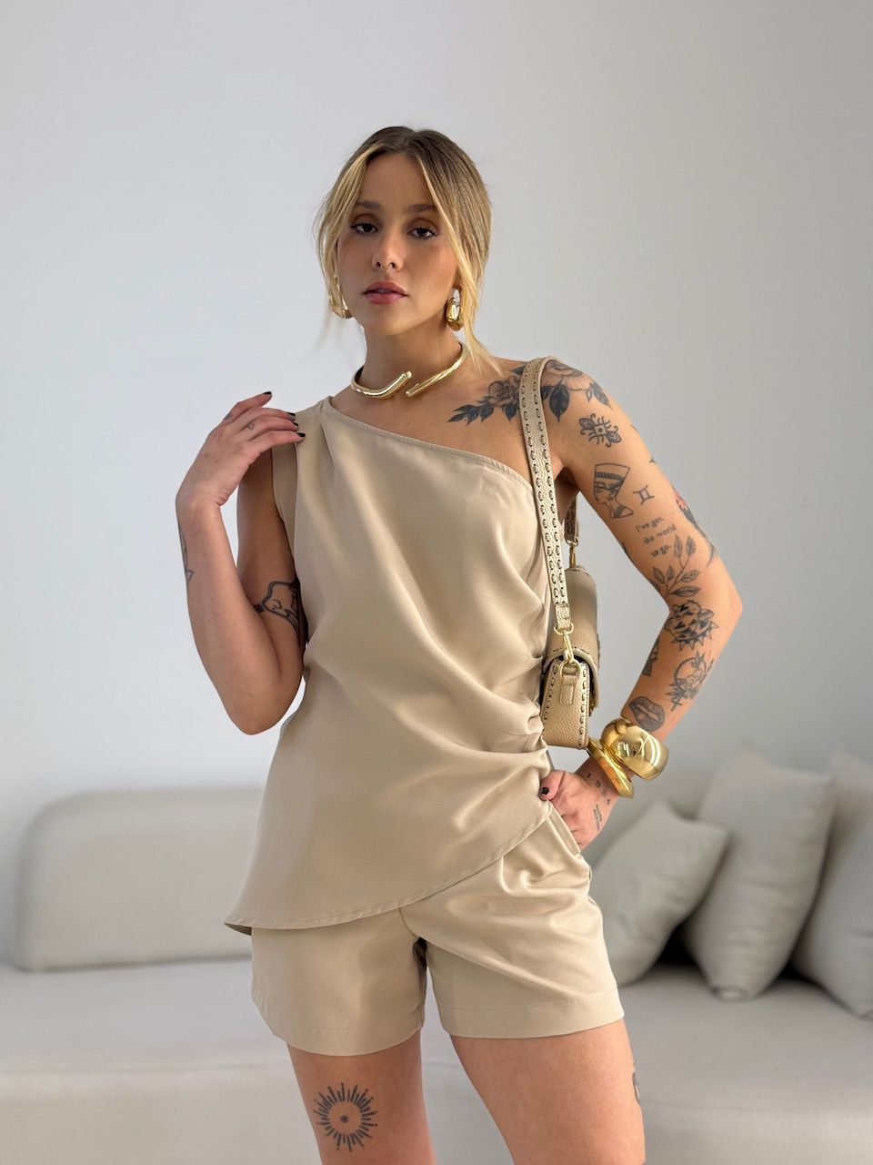 CONJUNTO ALANIS NULA MANGA NUDE