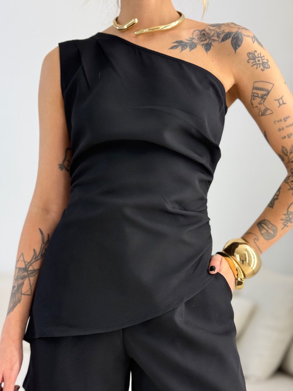 CONJUNTO ALANIS NULA MANGA PRETO