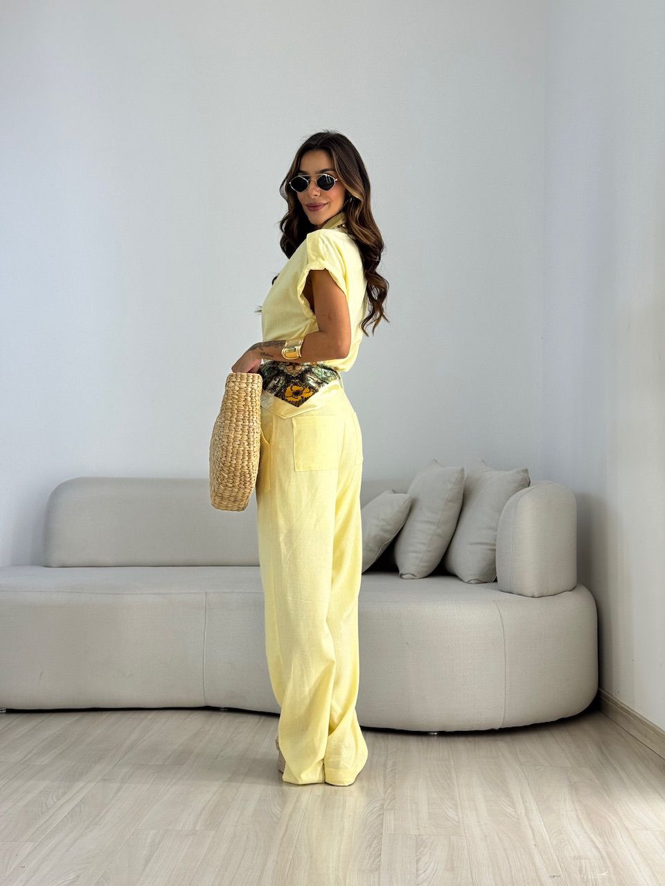 CONJUNTO SOPHIE CAMISA CALÇA AMARELO