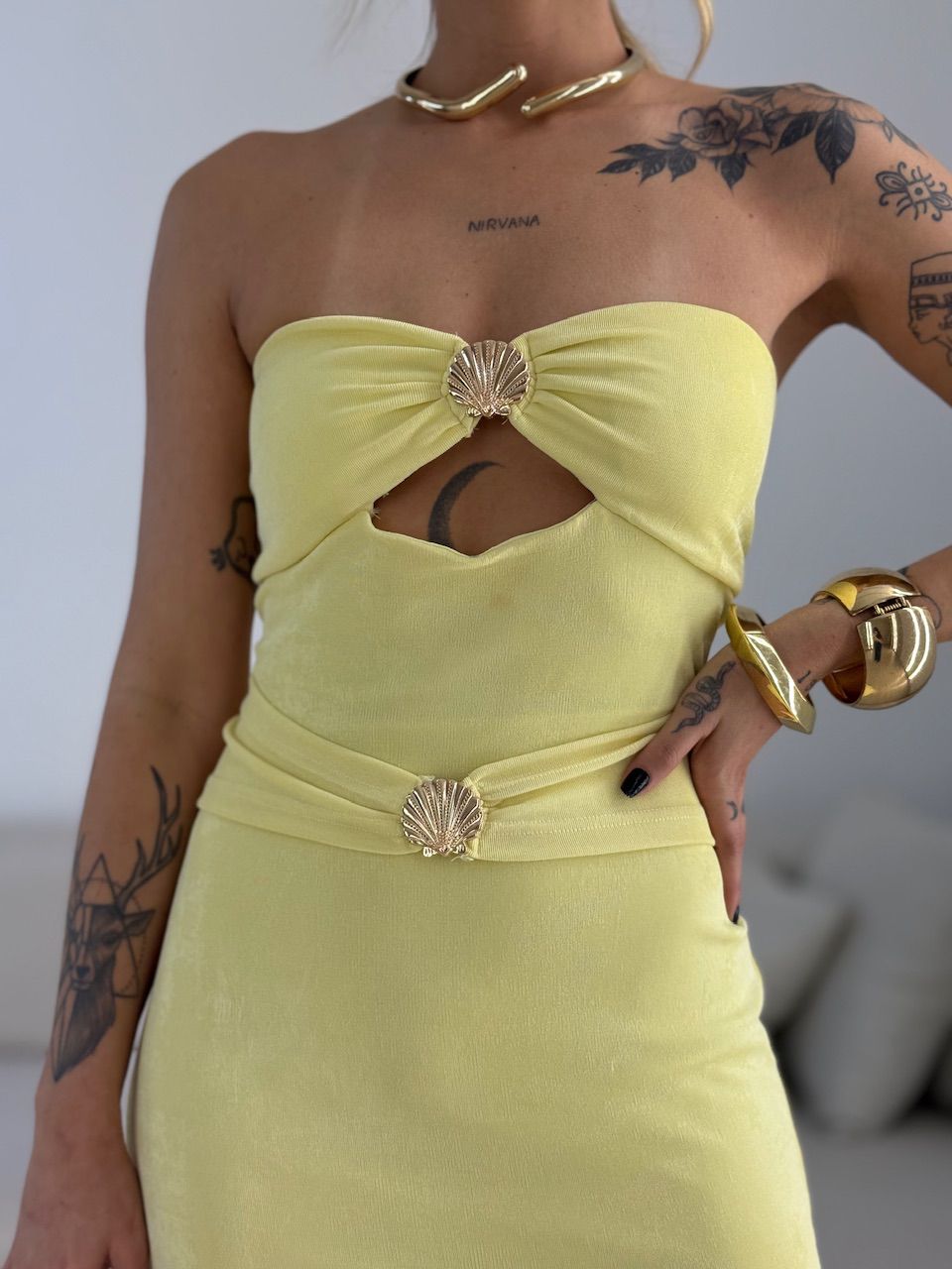 VESTIDO ANDREZA CONCHA AMARELO