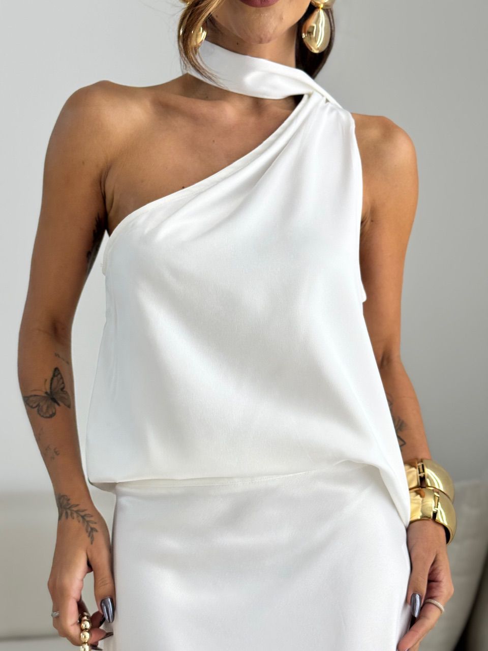 BLUSA LORENA NULA MANGA OFF