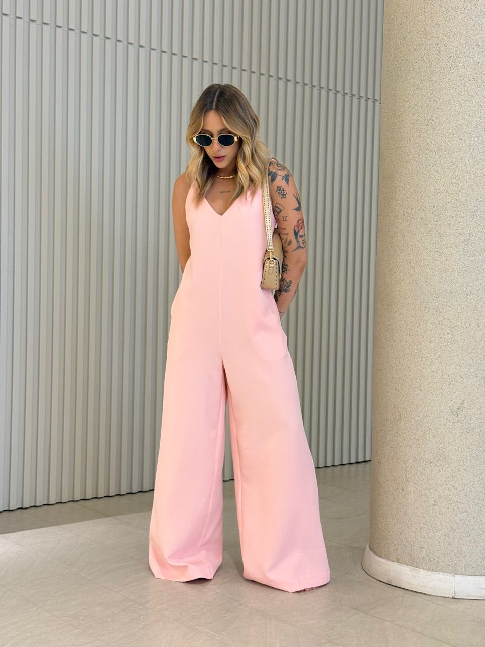 MACACÃO OLIVIA ALFAIATARIA ROSA