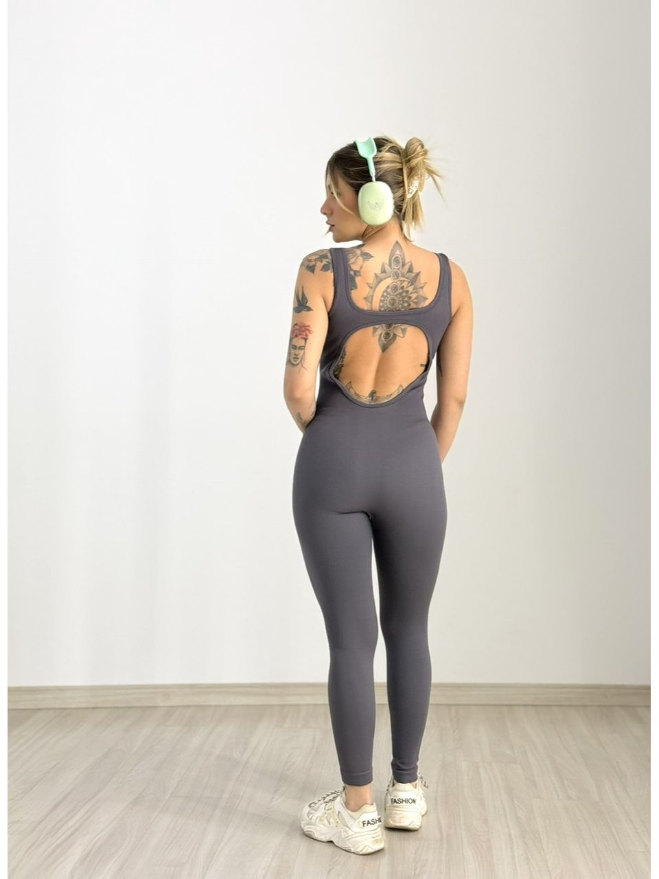 MACACÃO PAULA FIT CAVADO CINZA