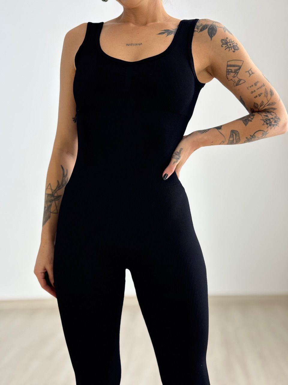 MACACÃO PAULA FIT CAVADO PRETO