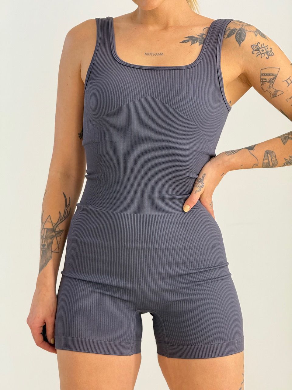 MACAQUINHO TAYNA FIT CAVADO CHUMBO