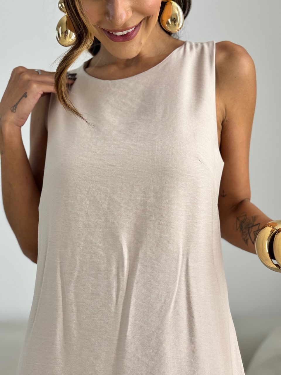 VESTIDO RUTE CAVADO AREIA