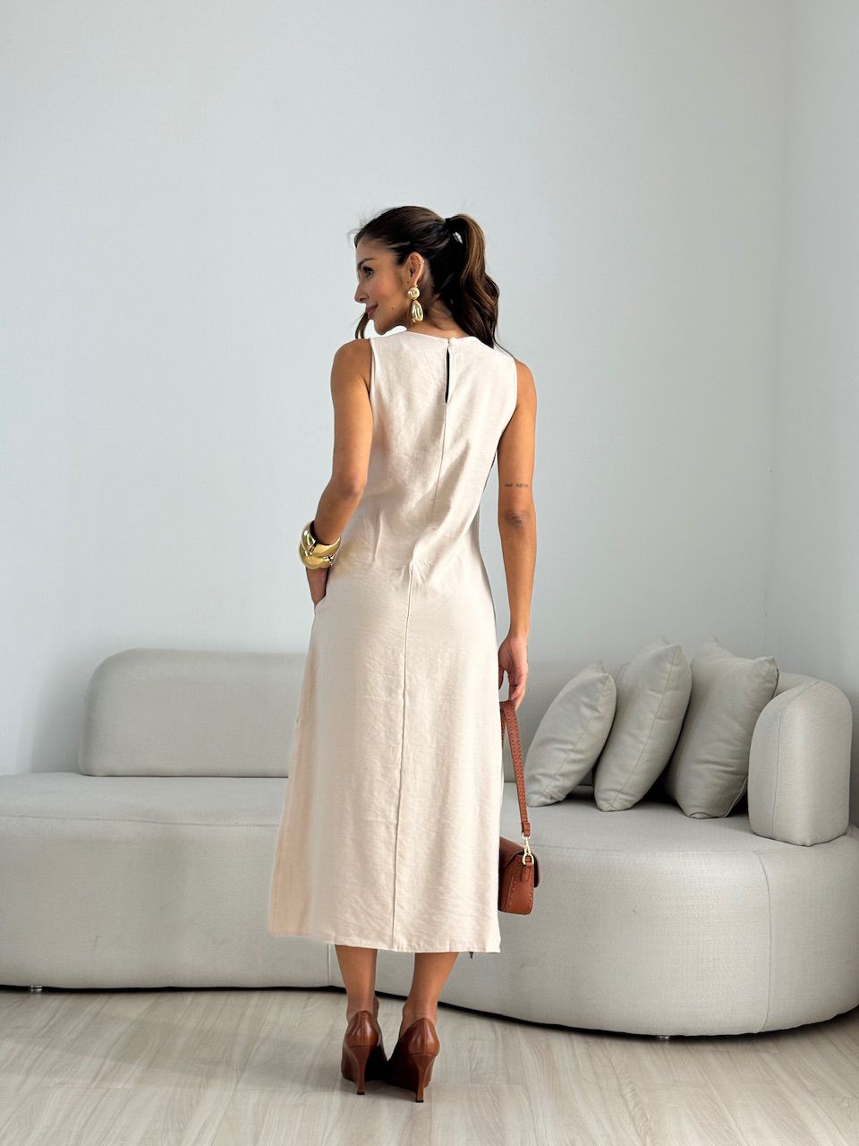 VESTIDO RUTE CAVADO AREIA