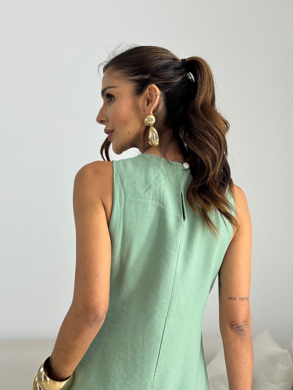 VESTIDO RUTE CAVADO VERDE