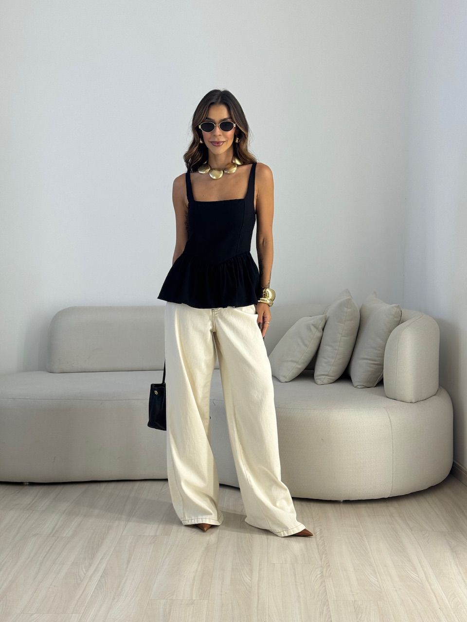 BLUSA ROSANA DECOTE QUADRADO Preta