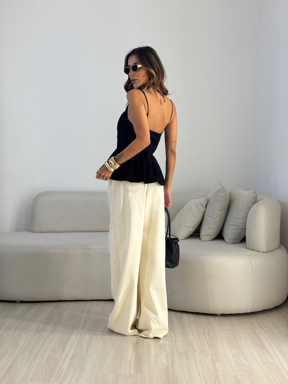 BLUSA ROSANA DECOTE QUADRADO Preta