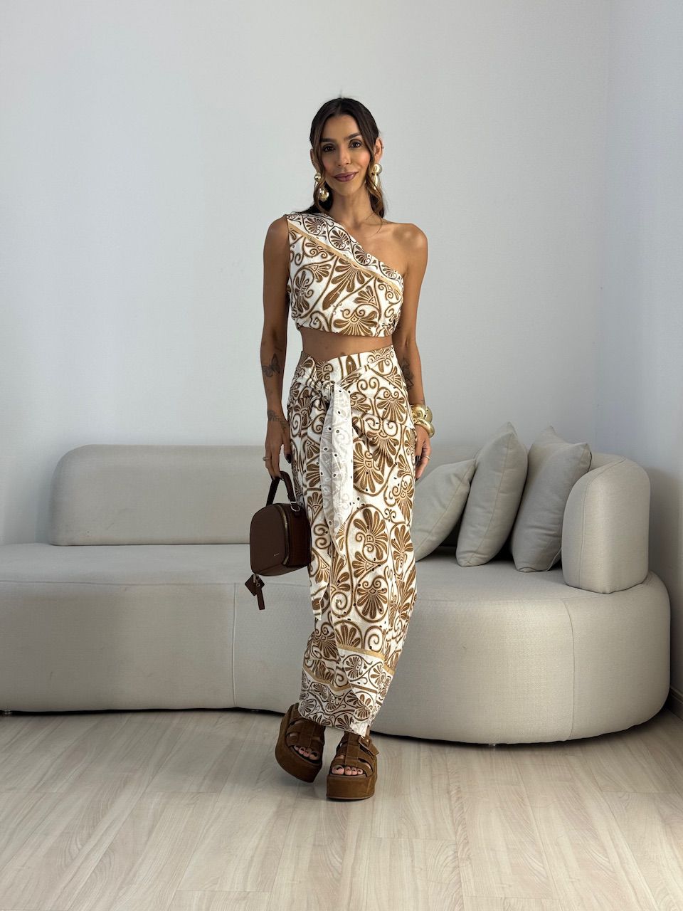 CONJUNTO NÁDIA ESTAMPADO MARROM - 0072790054 - CAROLLA FERRARO