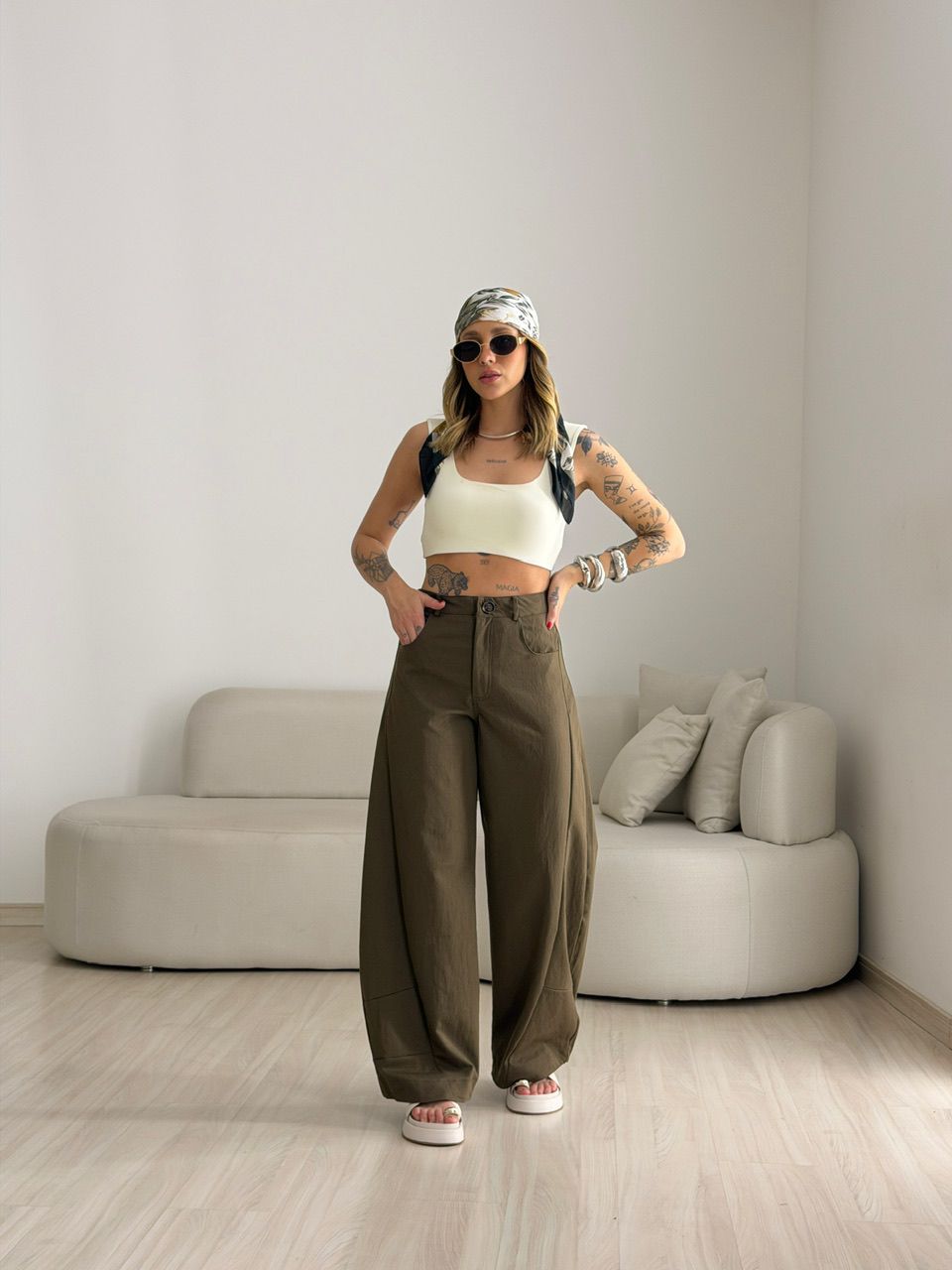 CALÇA ELAINE BALLOON MARROM