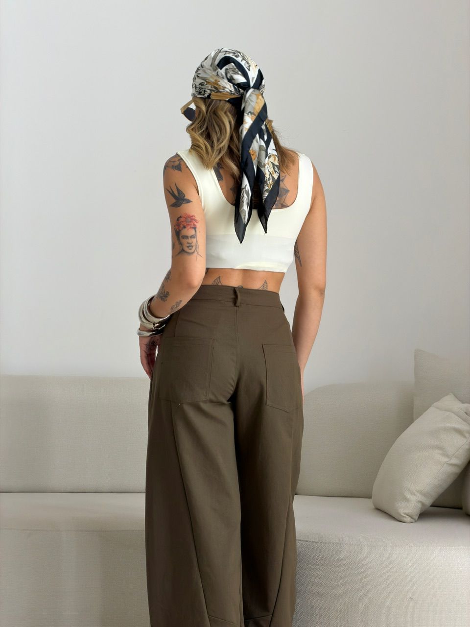 CALÇA ELAINE BALLOON MARROM