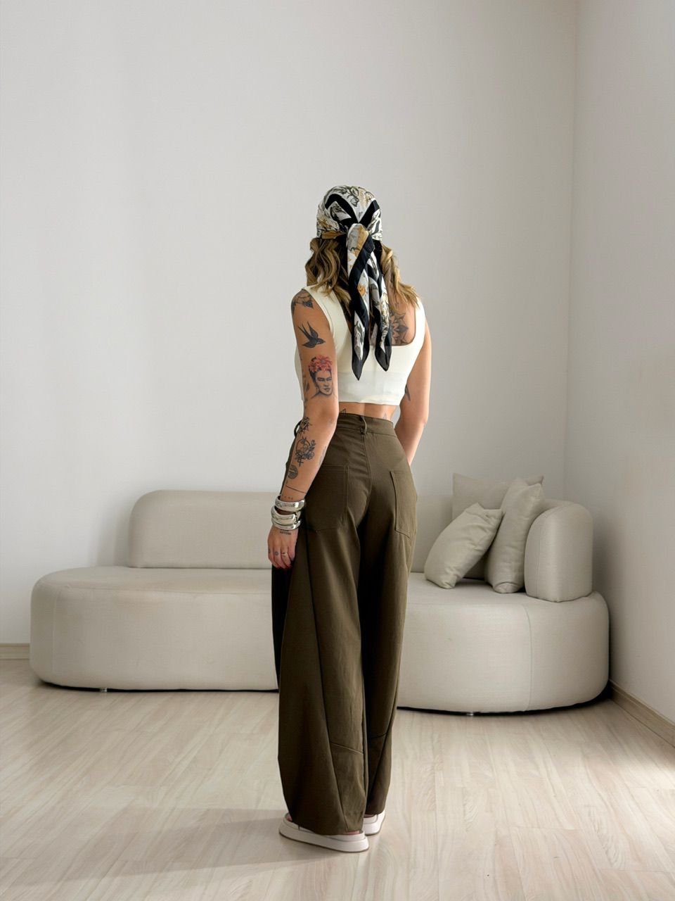 CALÇA ELAINE BALLOON MARROM