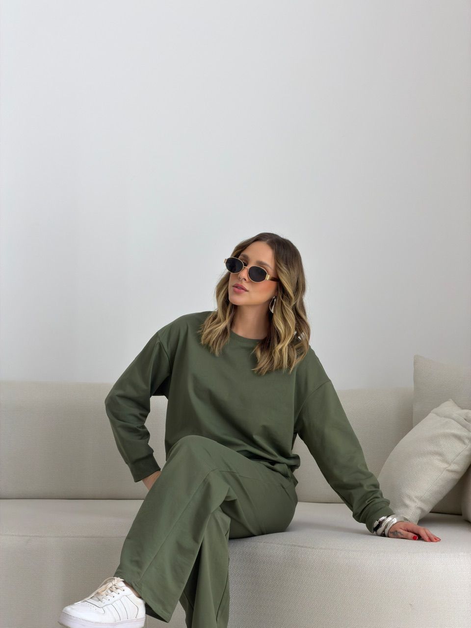 CONJUNTO RUBIA CALÇA VERDE