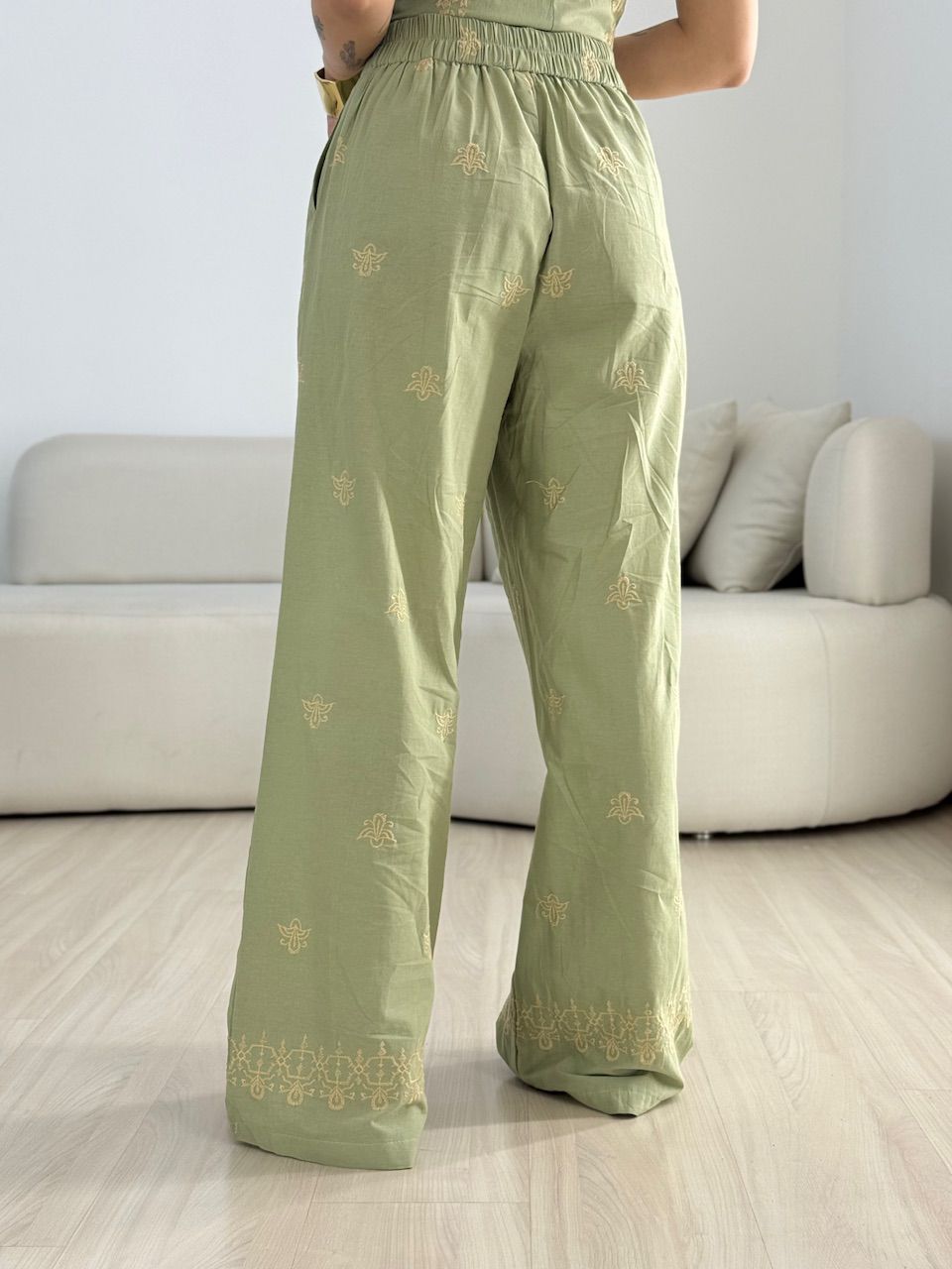 CONJUNTO SUELEN BORDADO VERDE