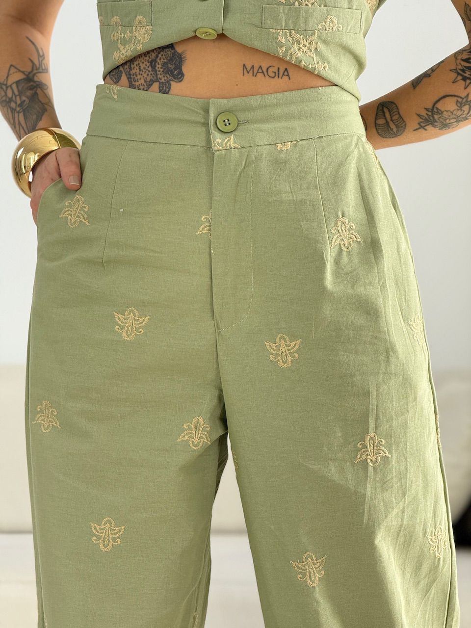 CONJUNTO SUELEN BORDADO VERDE