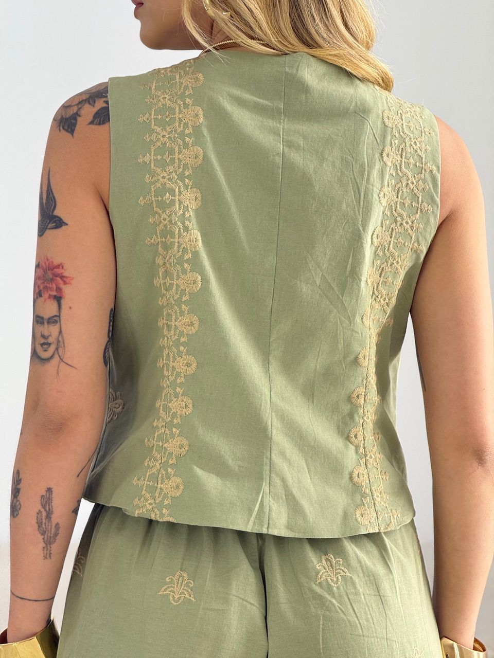 CONJUNTO SUELEN BORDADO VERDE