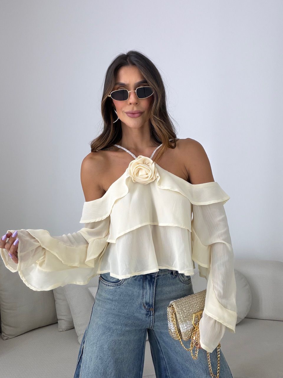 BLUSA ALICIA BABADOS CREME - 0082510087 - CAROLLA FERRARO