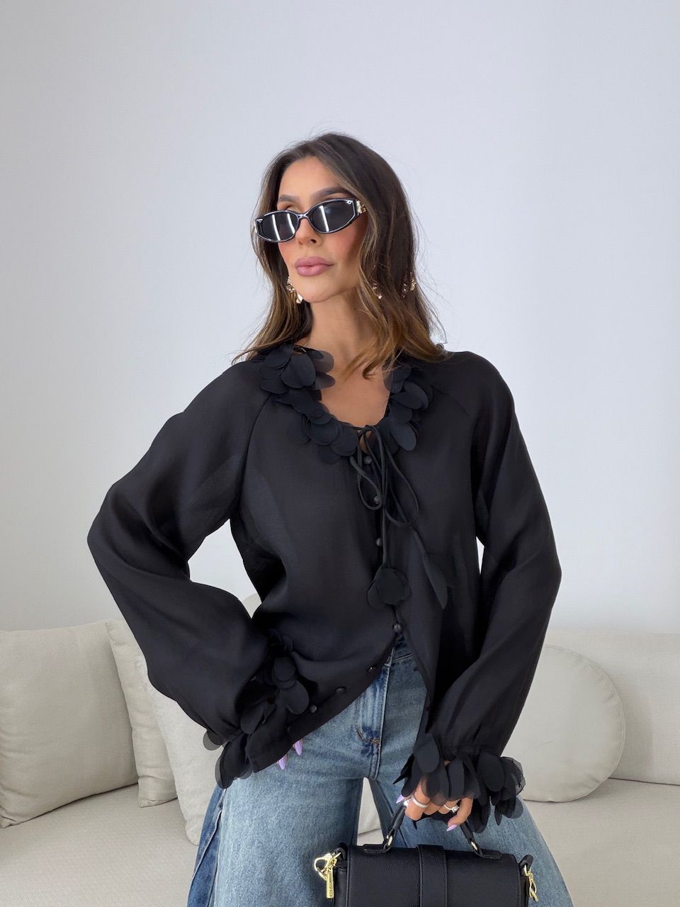 CAMISA CLÉIA BOTÕES PRETA
