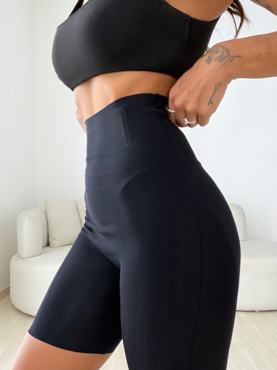 CINTA MODELADORA PRETA