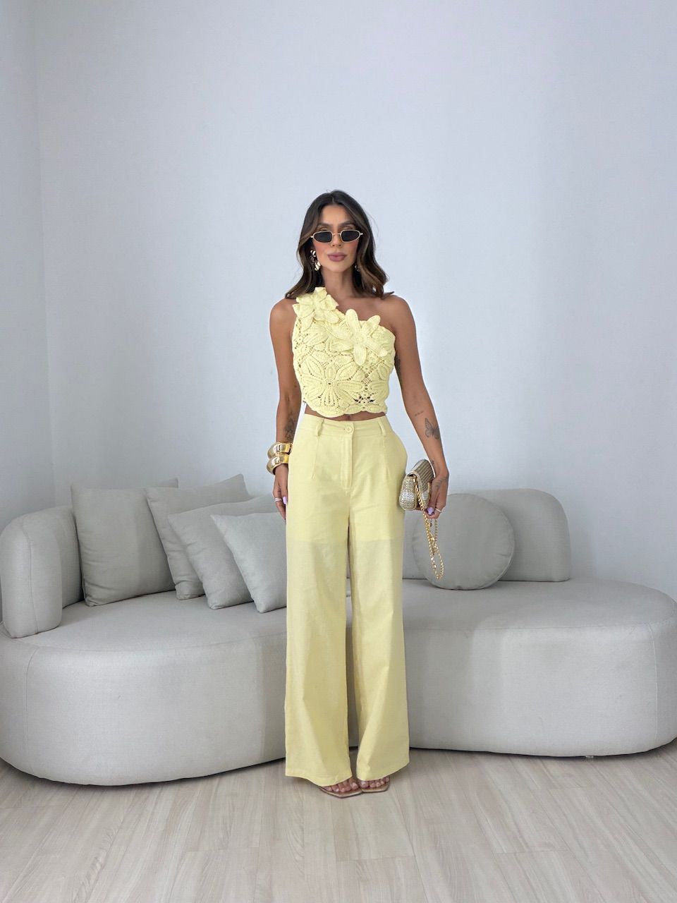 CONJUNTO ROSANGELA BLUSA CROCHÊ AMARELO - 00823601... - CAROLLA FERRARO