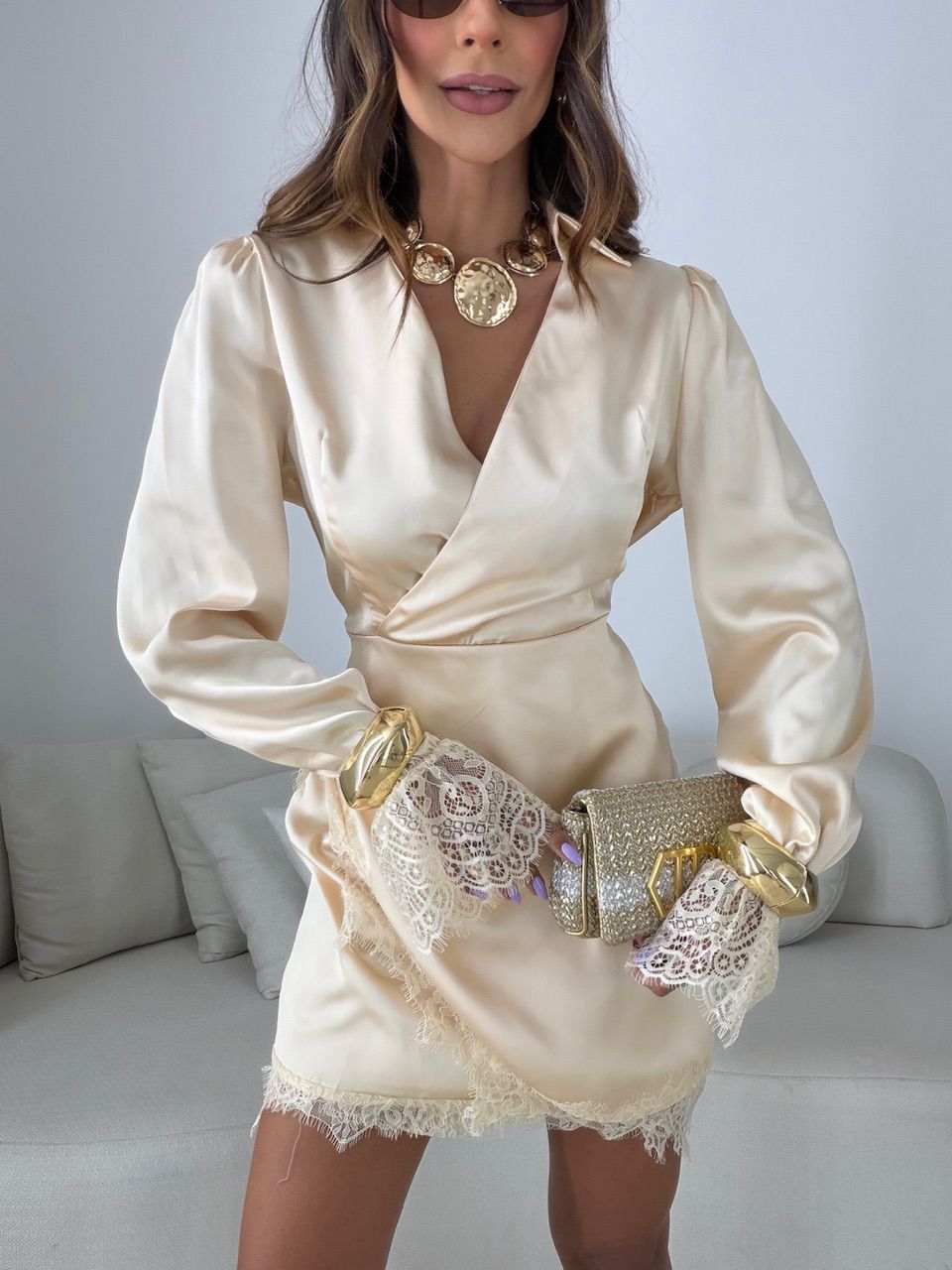 VESTIDO LAISA ACETINADO NUDE
