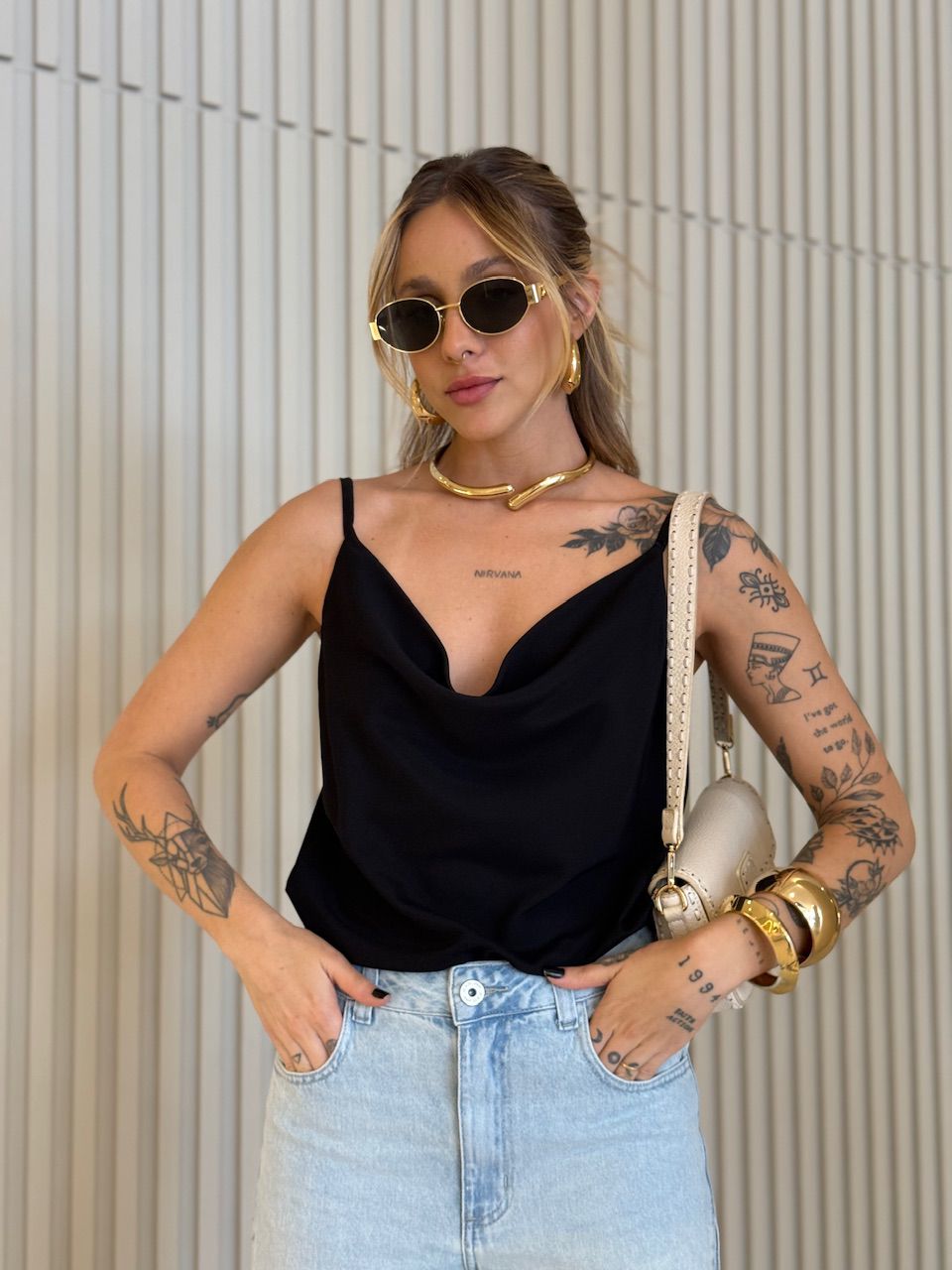 BLUSA ARIEL ALCINHA PRETA - 0071570033 - CAROLLA FERRARO