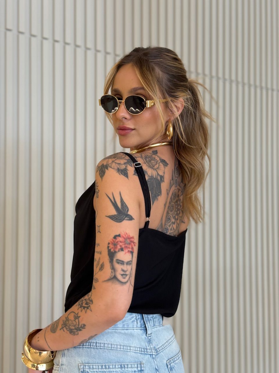 BLUSA ARIEL ALCINHA PRETA