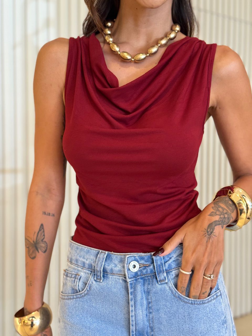 BLUSA RENATA CAVADA VINHO