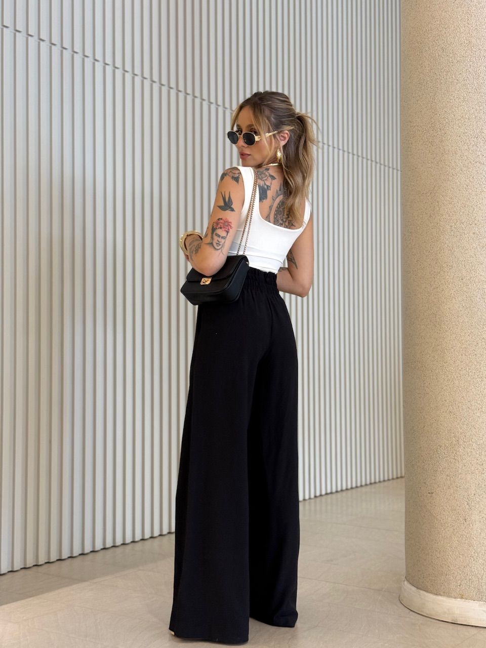 CALÇA ROBERTA LASTEX PRETA