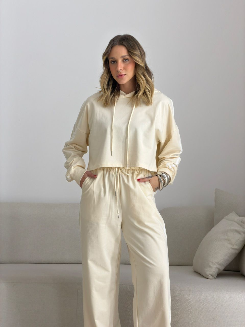 CONJUNTO LOREN LISTRAS CREME