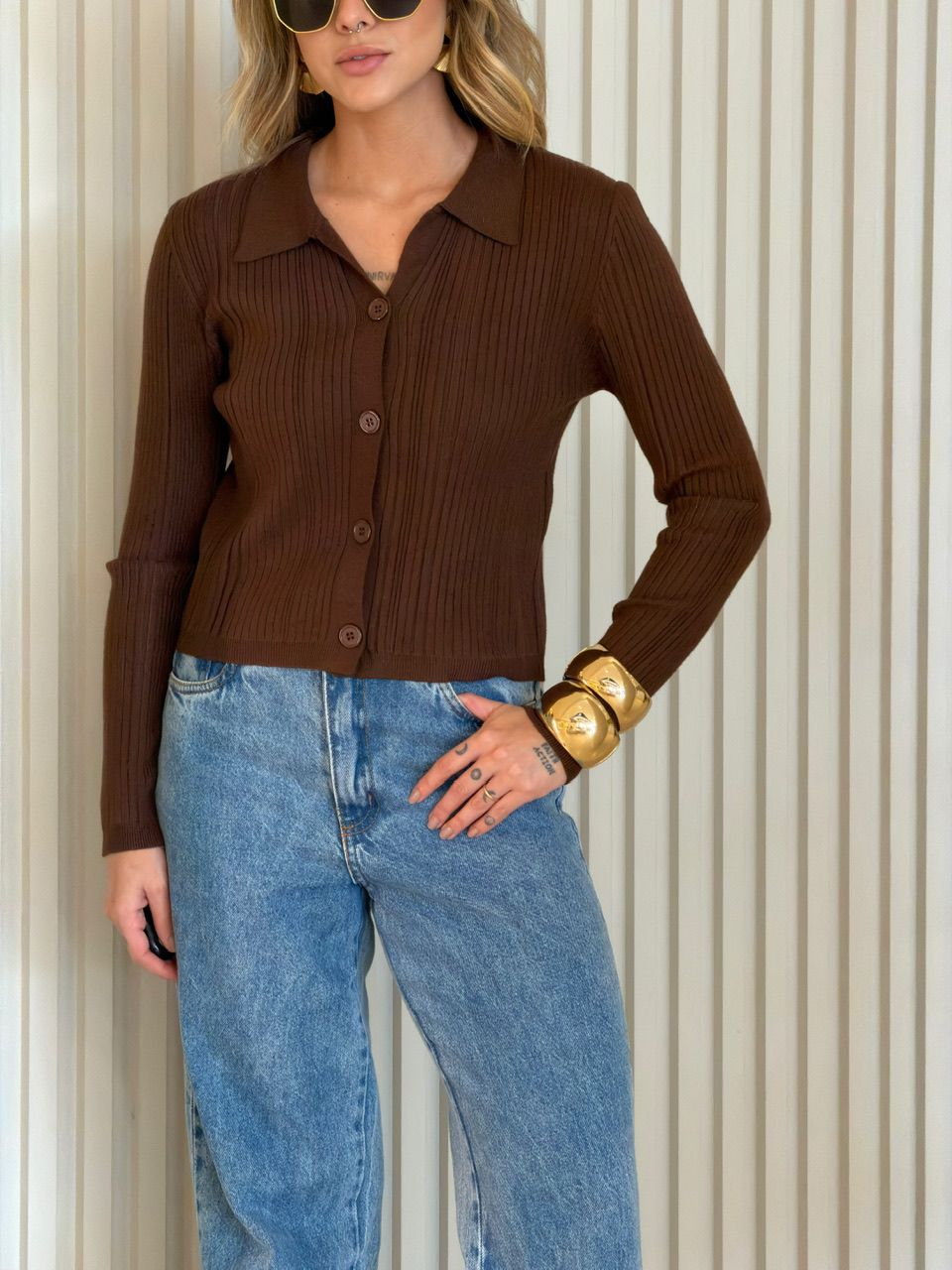 TRICOT VALQUIRIA BOTÕES MARROM