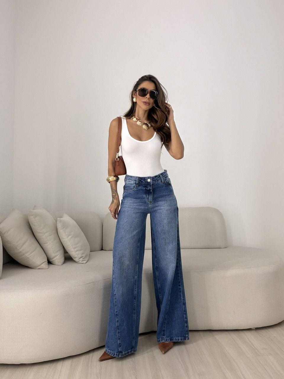 CALÇA LEANDRA WIDE LEG RECORTES JEANS MÉDIO