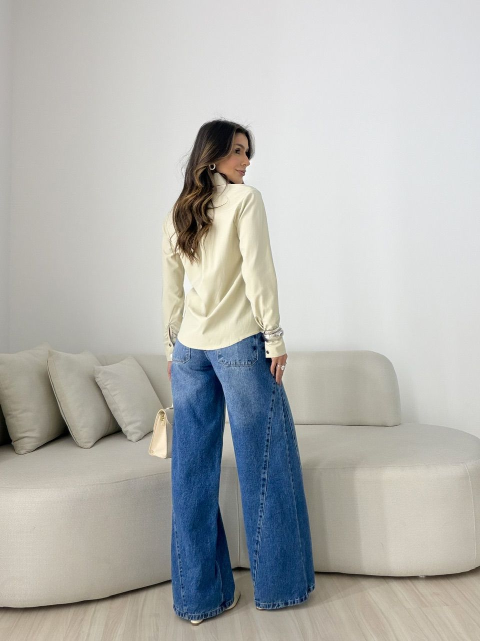 CAMISA ANA JULIA ZÍPER AREIA